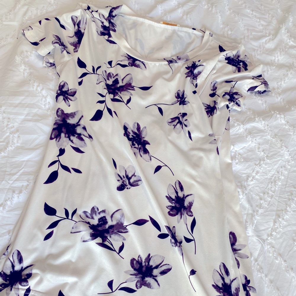 Breastfeeding top